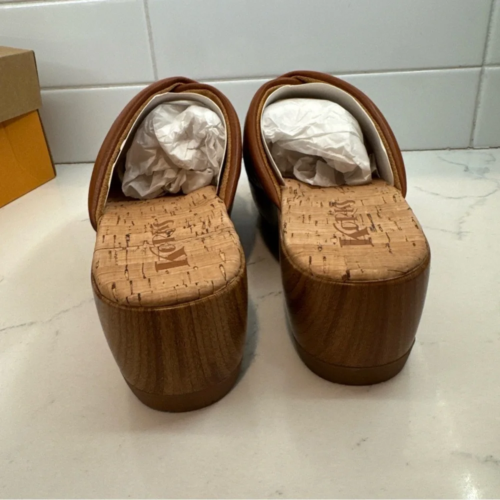 New Korks Faithe Tan Women's Wedge heel Sandals - Picture 7 of 15